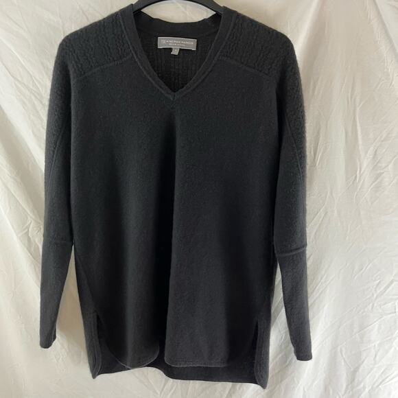 TSE for Neiman Marcus Recycled Cashmere Dark Gray Dolman Sweater Small V-Neck - Picture 1 of 7